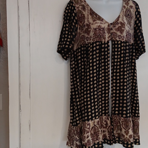 CRAZYDOLL OVER DRESS FRONT OPENING.   #5763 - Picture 3 of 7